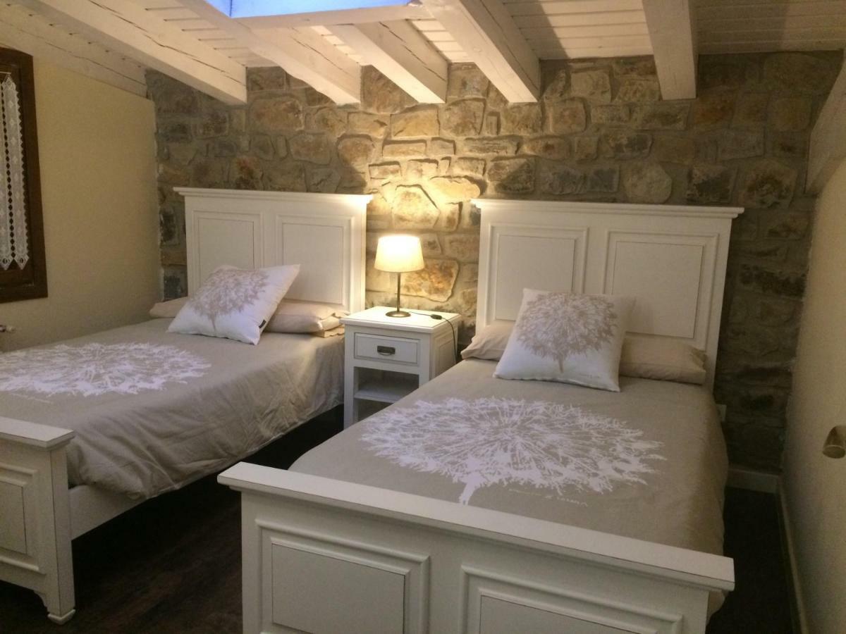 Casa Rural El Rincon De Maria Villoslada de Cameros Eksteriør bilde